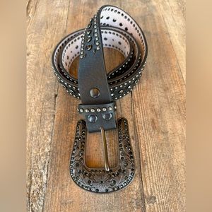 Beautiful black western belt